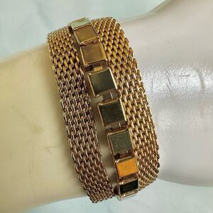 Elegant Gold-Tone Mesh Bracelet Vintage
